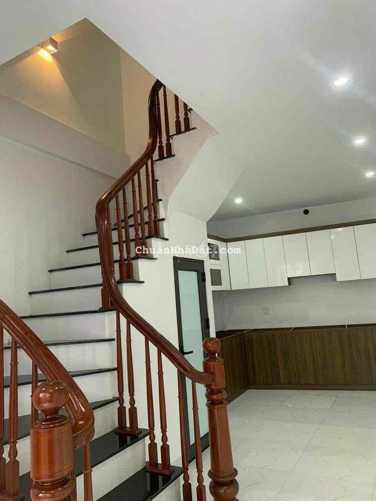 Bán căn nhà xây độc lập gần Chợ và NVH Tổ 16 Yên Nghĩa-Hà Đông Diện tí