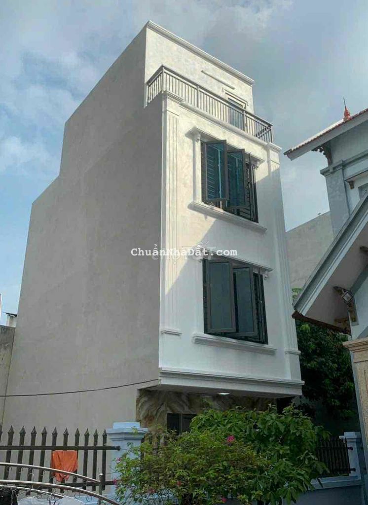 Bán căn nhà xây độc lập gần Chợ và NVH Tổ 16 Yên Nghĩa-Hà Đông Diện tí