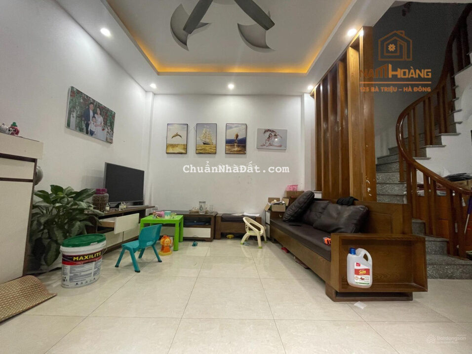 Bán nhà để lại nội thất 33m2x4T, 30m ra đường ôtô gần UBND Phú Lương/KD online tốt (ảnh thật)