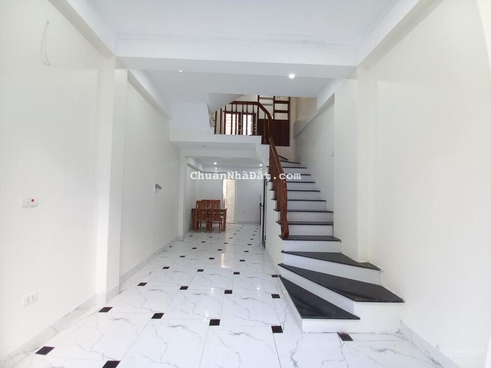 Cực hiếm! Bán nhà xây mới hiện đại/vuông vắn/2 mặt thoáng tại Kiến Hưng- Hà Đông 34m2x4 tầng + lửng