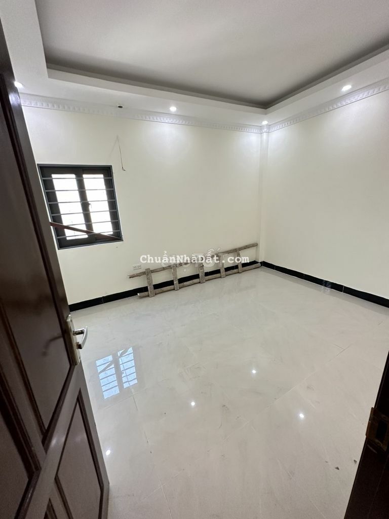 Nhà 1.85 tỷ ô tô lùi cửa Yên Nghĩa Hà Đông, 3.5 Tầng (35m2) đường 3m