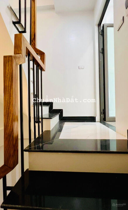Bán nhà Mậu Lương,Hà Đông.35m2.5T.MT6m.Full nội thất,vị trí đẹp,thông Xa La,Đường 70 rất tiện ích.