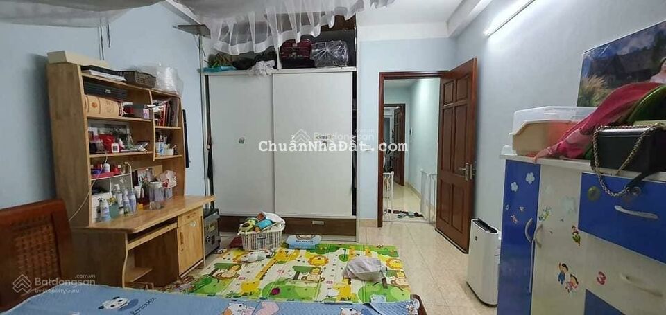 Bán nhà Vạn Phúc Hà Đông, ô tô đỗ cửa, 2 thoáng trước sau, 39m2 x 4 tầng, 3,9 tỷ