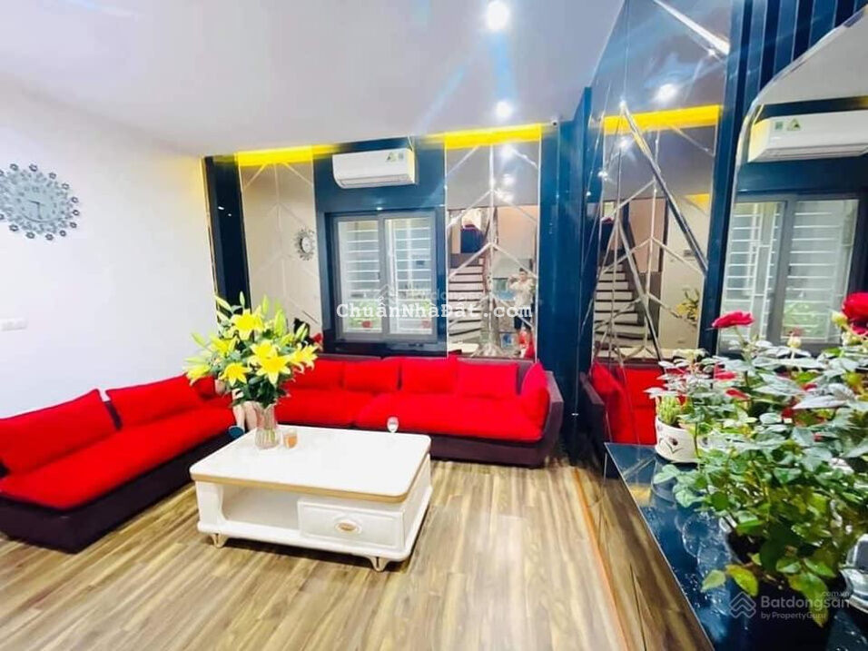 NHỈNH 7 TỶ CO NGAY CĂN NHÀ PHỐ NGUYỄN VĂN LỘC HÀ ĐÔNG,40M_4T.PHÂN LÔ OTO ĐỖ KINH DOANH ĐỈNH