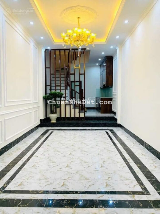 Bán nhà Lê Lợi, Hà Đông - ngõ thông - ô tô đỗ cửa - 3 bước ra phố - 42m2x4t, giá nhỉnh 5 tỷ còn tl