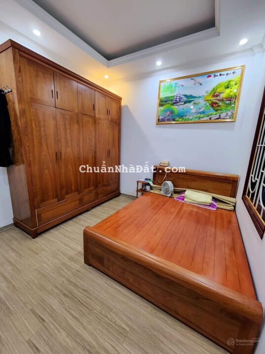 Bán nhà Bà Triệu, Hà Đông, dân xây, 1 nhà ra phố, nhà đẹp ở ngay, 43m2, 4,1 tỷ