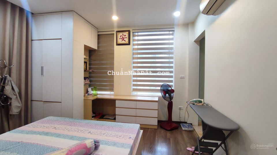 Nhà Bà Triệu Hà Đông, phân lô, ô tô, nhà đẹp ở ngay, 3 thoáng, 45m, MT 4,5m, 4,6 tỷ