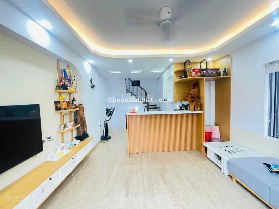 Bán nhà Lê Lợi, Hà Đông, dân xây, 1 nhà ra phố, 45m2 x 4T, 5,2 tỷ