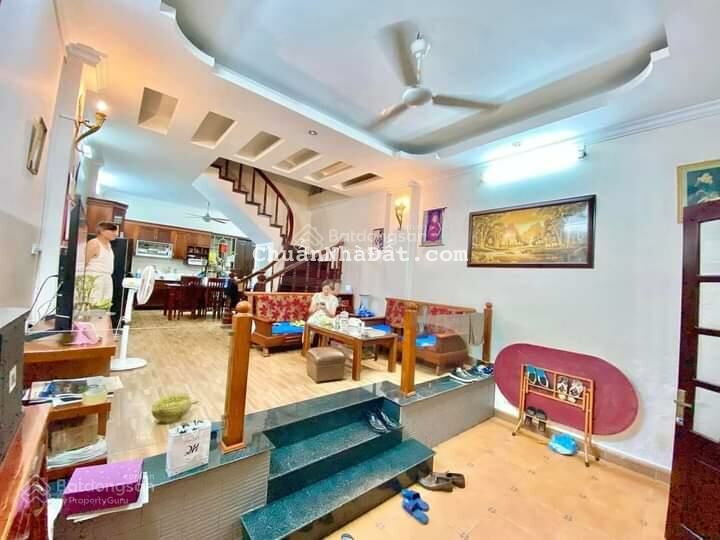 Bán nhà Bà Triệu, Hà Đông - ngõ thông ô tô - 3 bước ra phố - 45m2x4T, nhỉnh 5 tỷ