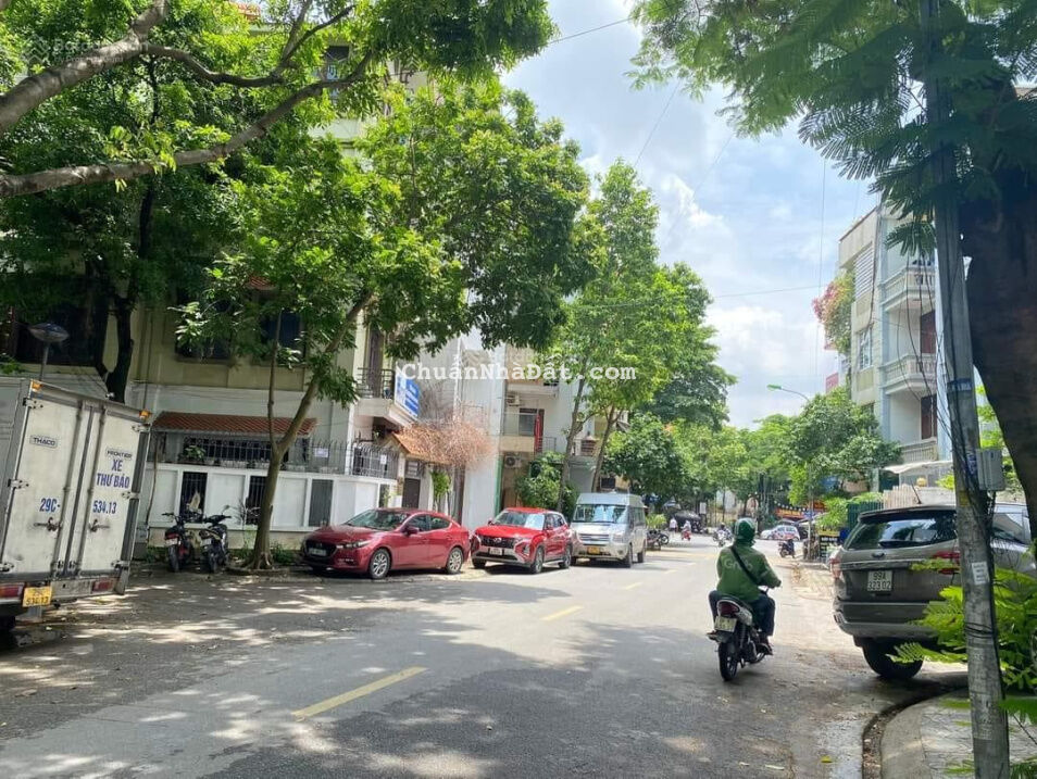 Bán nhà gần KĐT An Hưng Hà Đông, 50m2, phân lô vỉa hè, 7 tầng thang máy, kinh doanh sầm uất