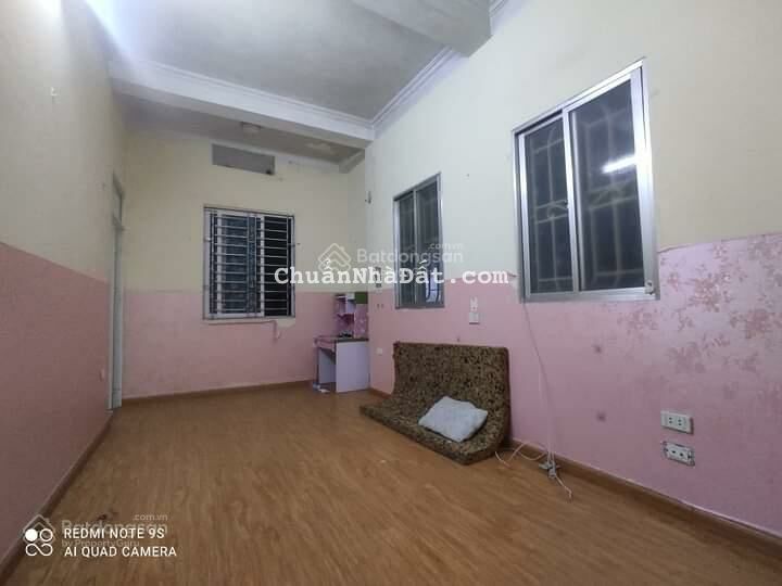 Cần bán gấp nhà Quang Trung, Hà Đông s = 60m2, giá 3,7 tỷ Cần bán gấp nhà Quang Trung, Hà Đông s = 60m2, giá 3,7 tỷ