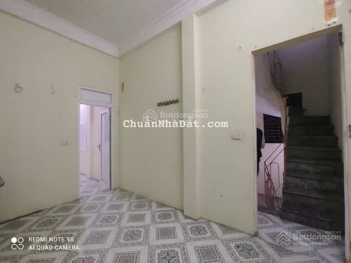 Cần bán gấp nhà Quang Trung, Hà Đông s = 60m2, giá 3,7 tỷ Cần bán gấp nhà Quang Trung, Hà Đông s = 60m2, giá 3,7 tỷ