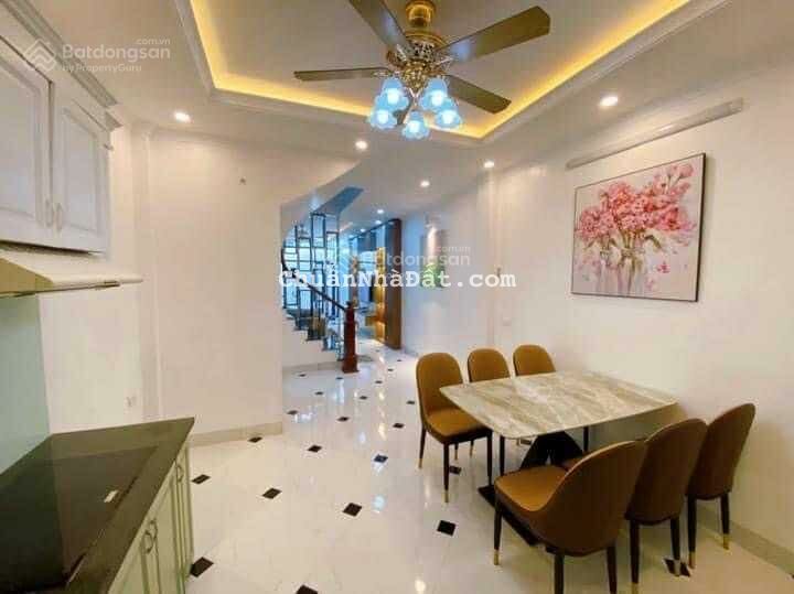 Bán mảnh đất rộng tặng nhà 3 tầng tại Phố Lụa, Hà Đông, DT 70m2, MT 4.5m, giá 6 tỷ bất chấp đầu tư