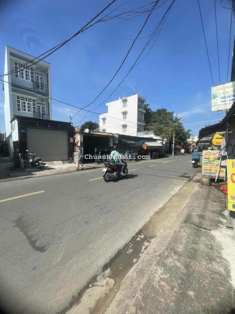 🏡🏡Nhà Mặt Tiền Trung Mỹ-Giá : 7 tỷ 8 ( Thương Lượ