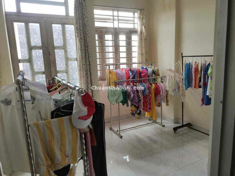 chủ kệt tiền giảm giá mạnh để bán Nhà 1T1L 7x17m Shr gần chơ V Thi Hôi chủ kệt tiền giảm giá mạnh để bán Nhà 1T1L 7x17m Shr gần chơ V Thi Hôi