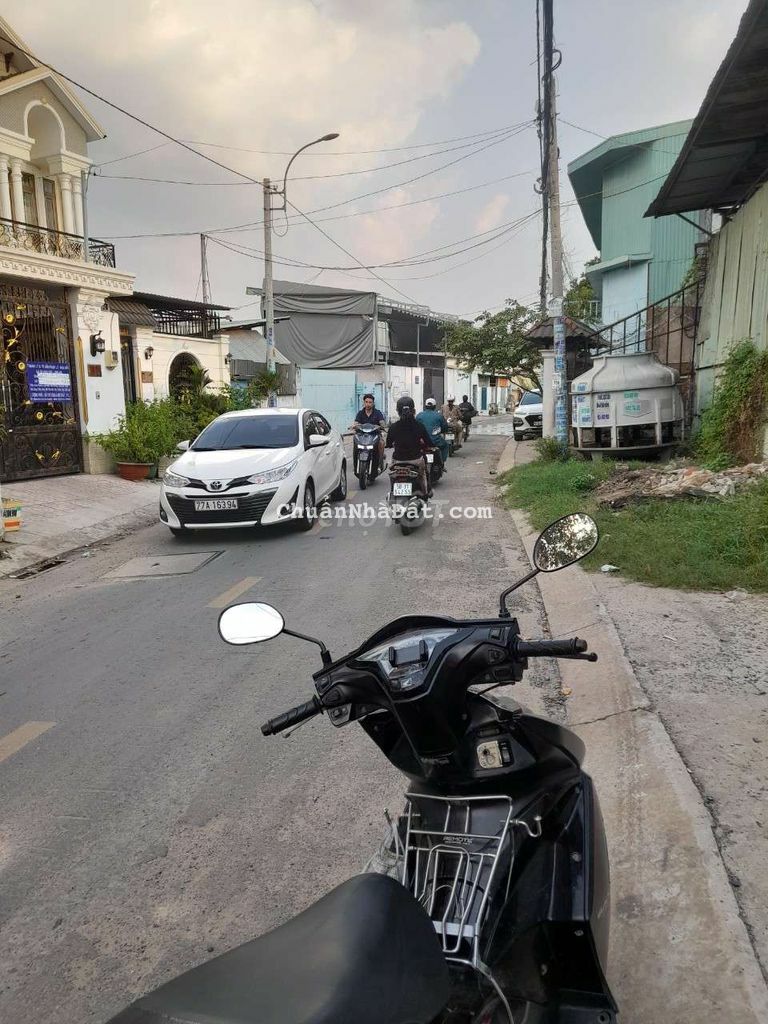 Nhà mặt tiền Đ.Xuân Thới Sơn 19, X.Xuân Thới Sơn