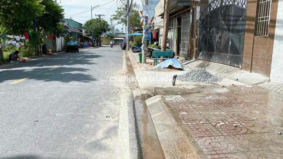 chủ kẹt tiền giảm giá bán nhà mặt tiền đg lớn 6x20 Shr ở Tân Hiệp