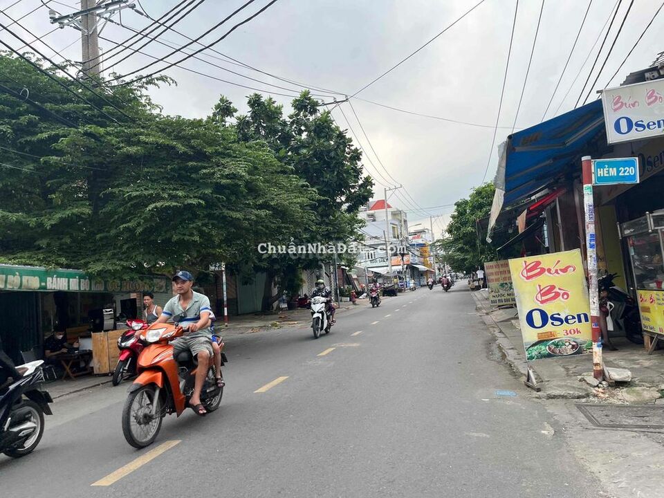 Gấp bán  nhà c4 144m2 , đường 12m cắt Lê văn Khương,  Đặng Thúc Vịnh.