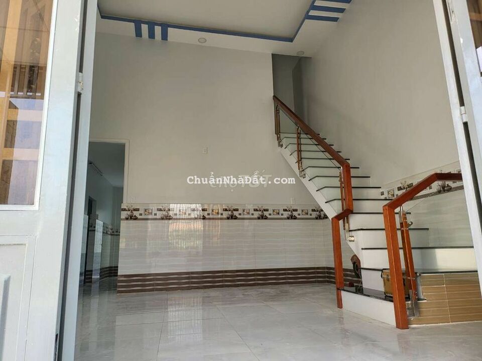 Nhà gác lửng mới ken, hẻm ôtô đỗ cửa,DT: 150m2