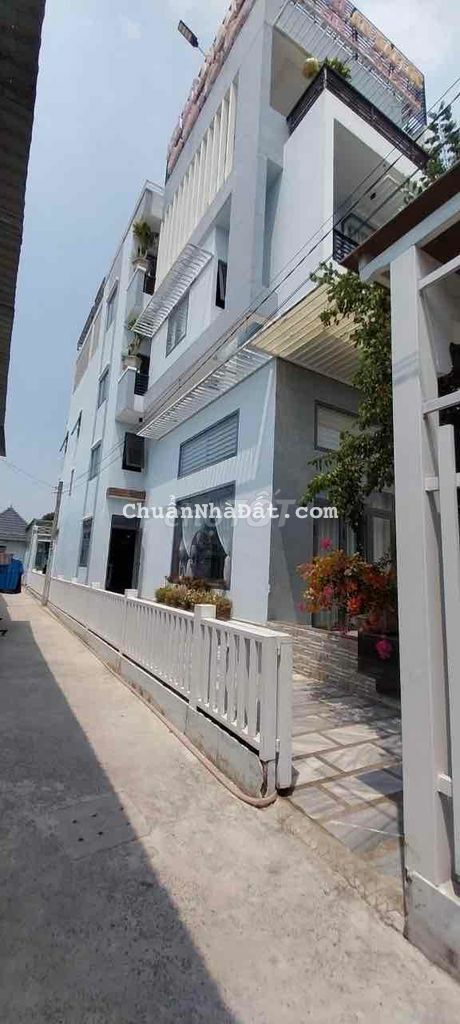 Bán Biệt Thự Nghĩ Dưỡng 8 x35 Xuân Thới Thượng Hóc Môn