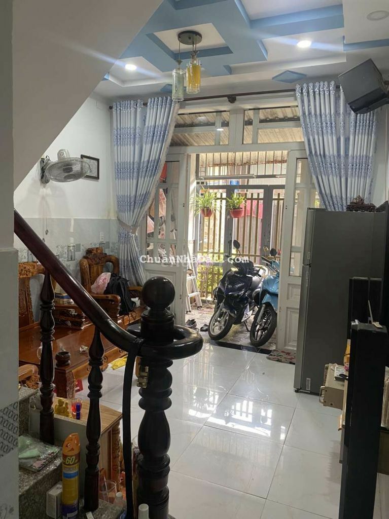 Chủ bán gấp nhà 3.5x12 lầu 3pn nguyễn thị ngâu .hóc môn