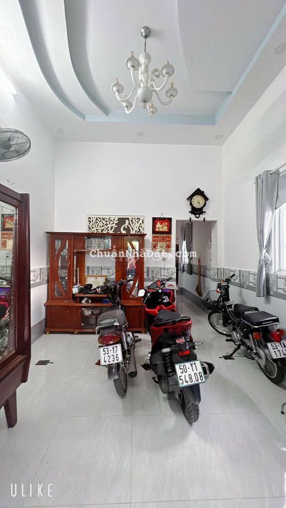 Cần bán gâp Nhà Thới Tam Thôn diện tích lớn - Giá Rẻ