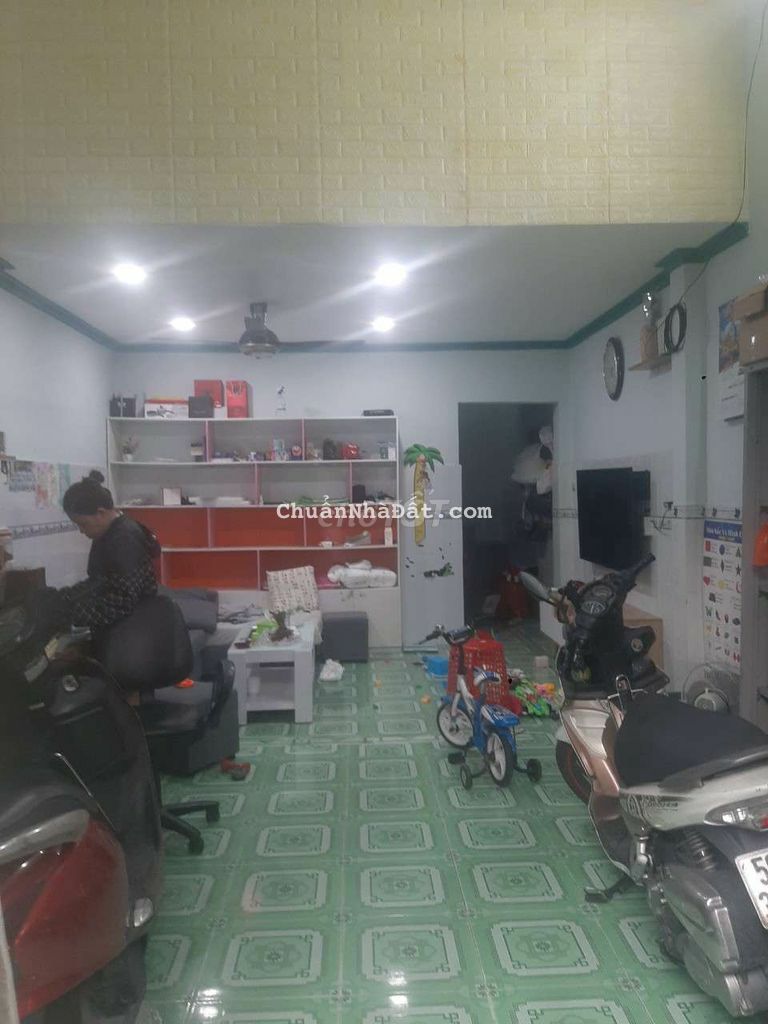 Cần bán nhà mỹ huề trung chánh hóc môn