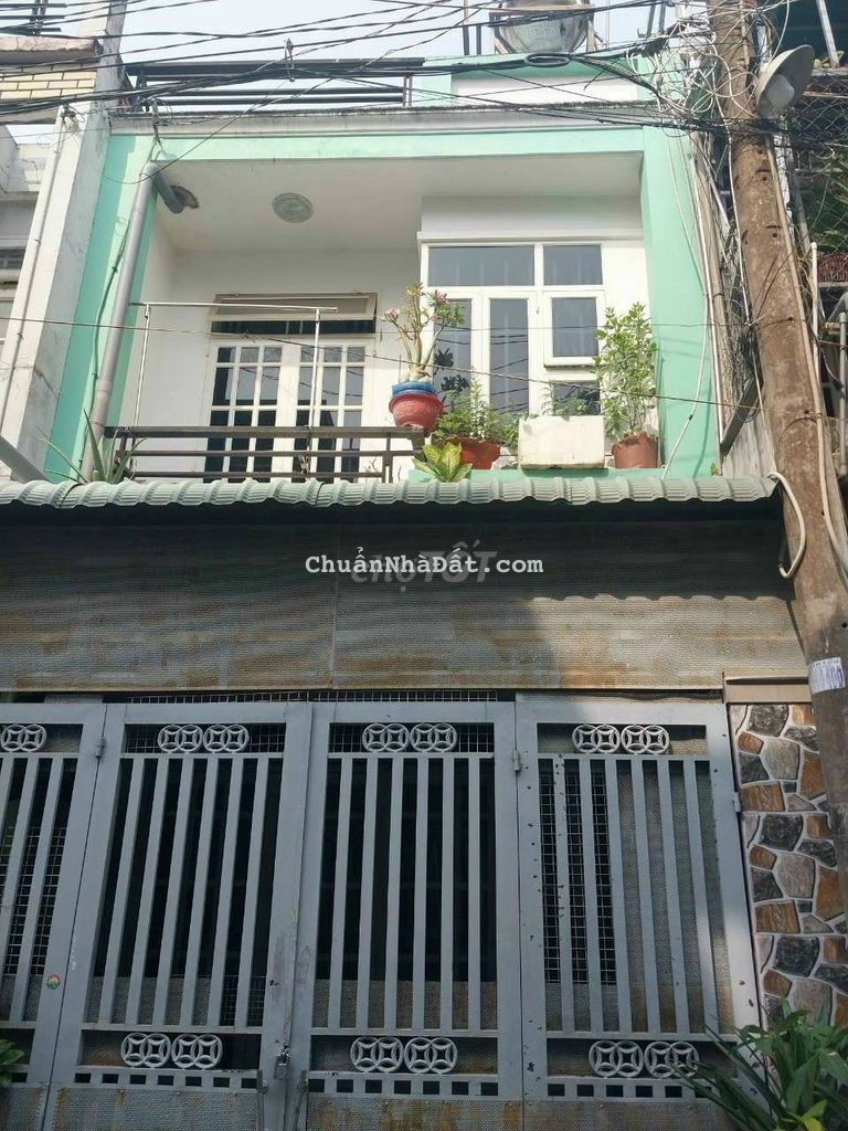 Nhà 1 lầu 4x14 hẻm xe hơi 2/ Huỳnh Thị Na ấp 6 Nhà 1 lầu 4x14 hẻm xe hơi 2/ Huỳnh Thị Na ấp 6