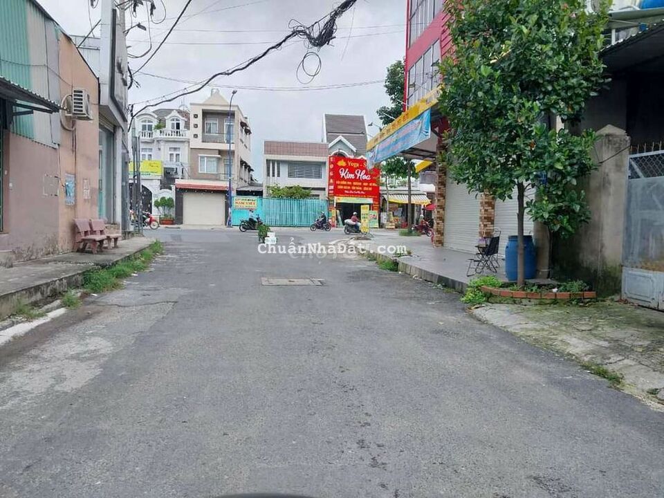 BÁN NHÀ HÓC MÔN. 2 TẦNG - ĐƯỜNG XE TẢI QUAY ĐẦU. GIÁ CỰC RẺ