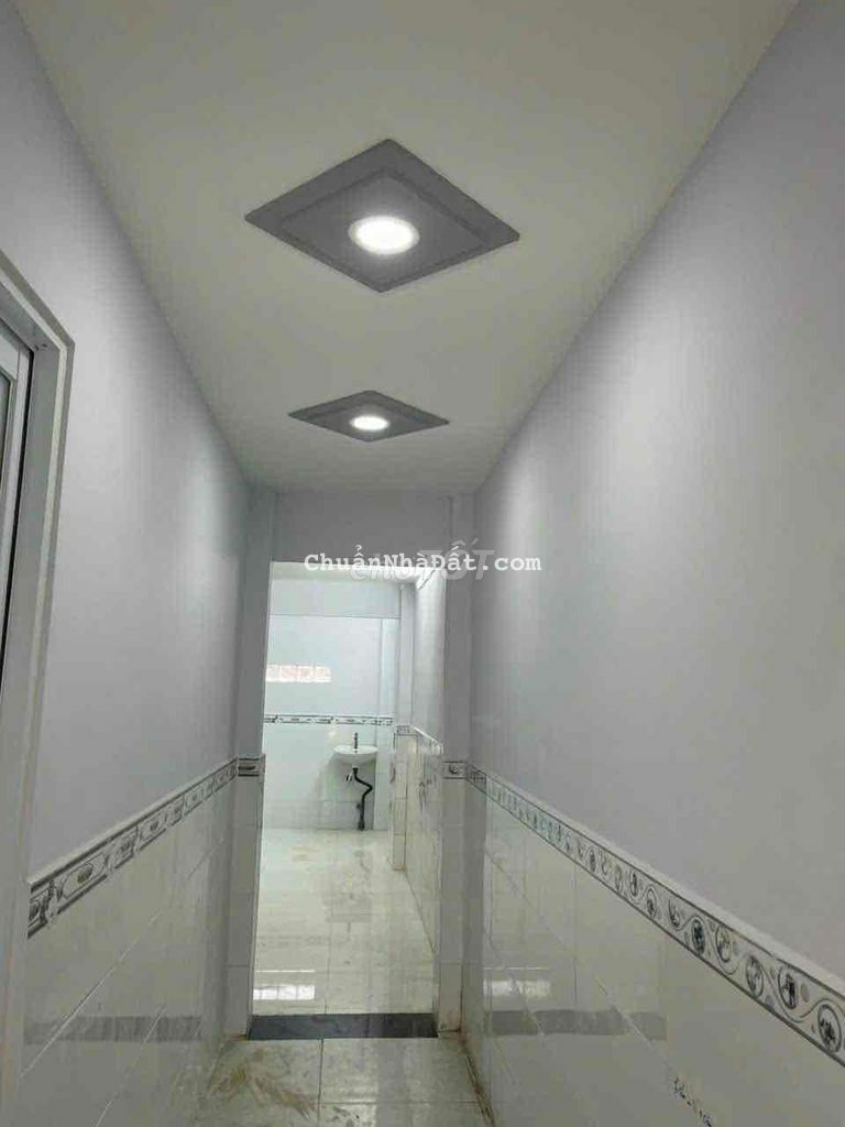 Nhà gác lửng mới đẹp đg 6m gần ngã tư nước đá 4x18m Shr