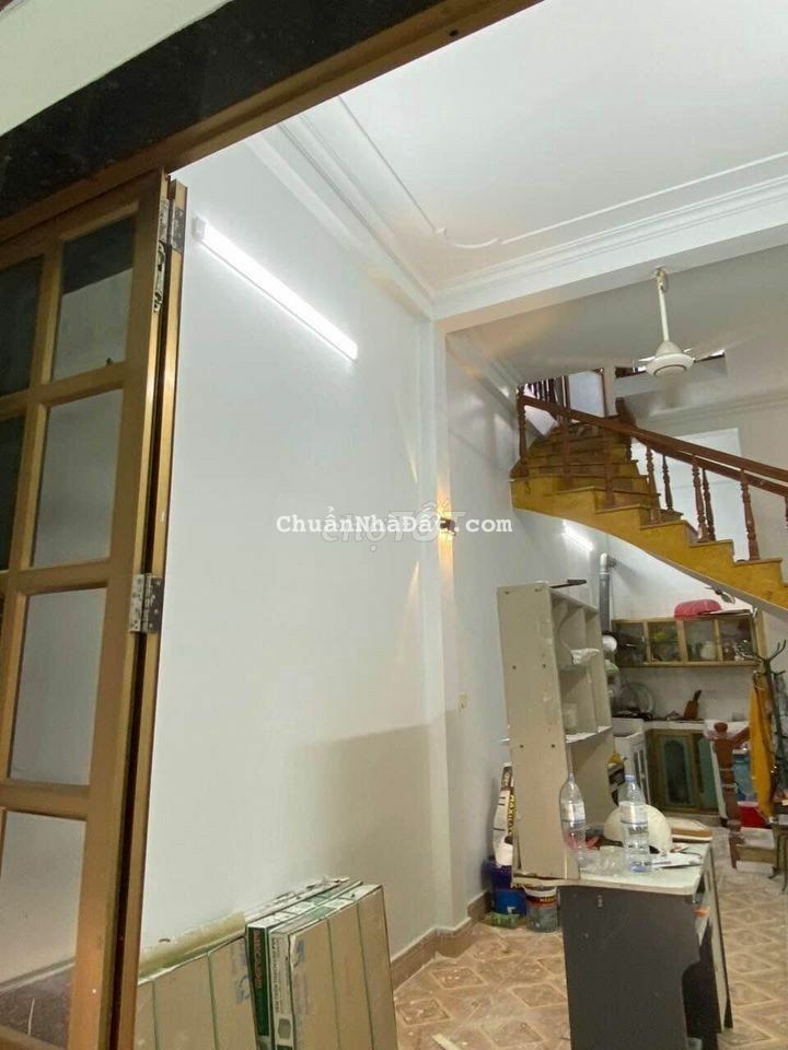 Nhà 5x16 = 80m2, 4phòng, đường ô tô, sổ hồng riêng,TT Hóc Môn, 1.2 tỷ