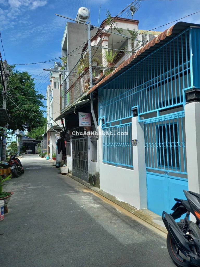 Bán căn nhà đang cho thuê gần trung tâm Hóc Môn,DT:85m2 SHR 1.2tỷ Bán căn nhà đang cho thuê gần trung tâm Hóc Môn,DT:85m2 SHR 1.2tỷ