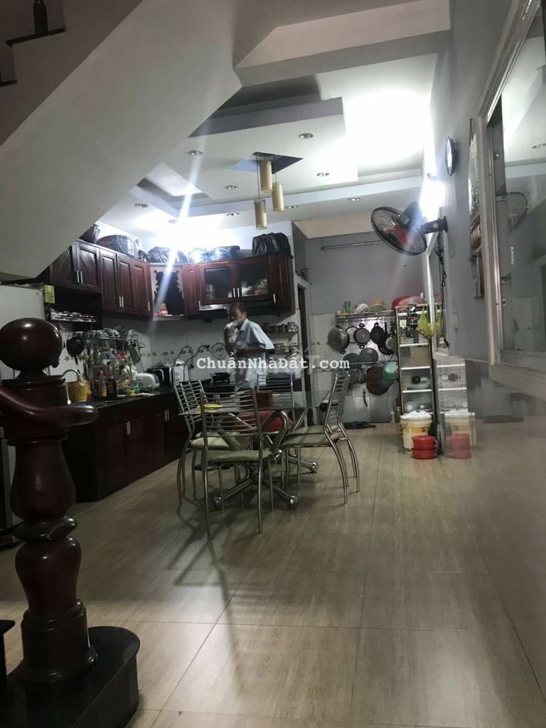 Bán Nhà 2 lầu mặt tiền phạm thị giây,