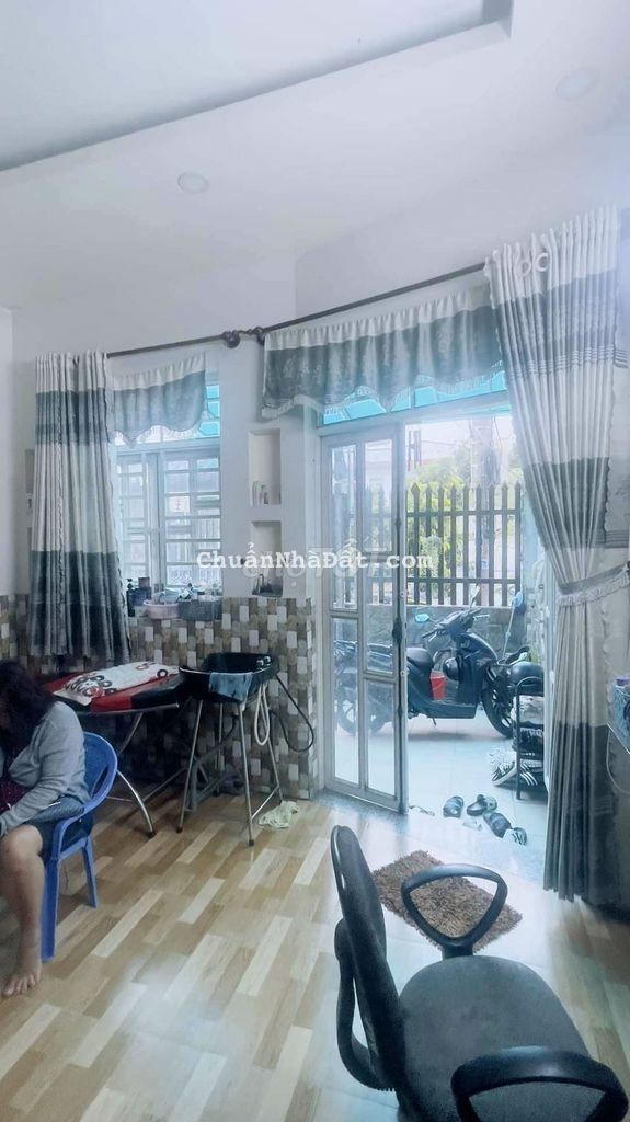 BÁN NHÀ HÓC MÔN_ BÀ ĐIỂM. 2 TẦNG BTCT. GIÁ CỰC RẺ