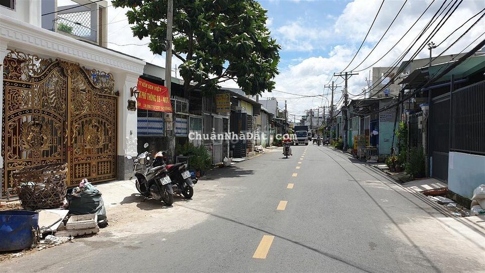 Nhà xinh 4.5x20, lửng + 3 lầu, MT Xuân Thới 5 gần nhà thờ Bùi Môn