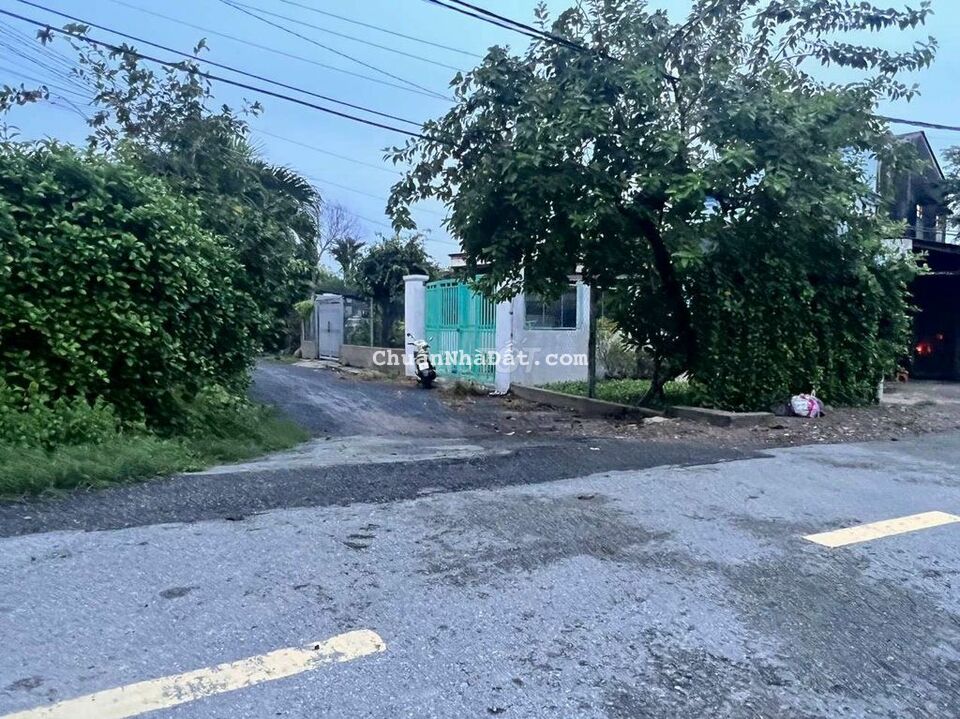 Nhà cấp bốn,sổ hồng riêng Nhà cấp bốn,sổ hồng riêng