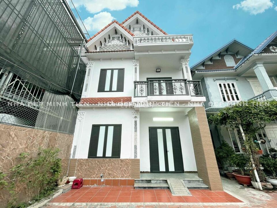 Villa mái Thái 124m2 ngang 7 gần chợ Lũng chỉ hơn 3 tỷ