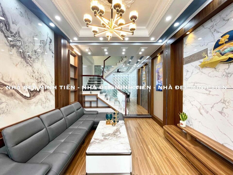 Nhà 4 tầng sân cổng 76m2 phân lô Đằng Hải ngay Lê Hồng Phong