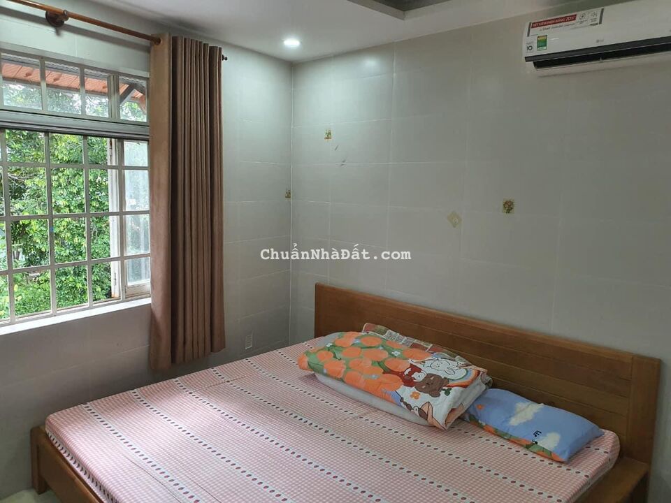 Nhà Linh Trung, Hẻm Xe Hơi, 150m2 Ngang 12m, Gần Đại Học Nông Lâm. 6 Tỷ TL
