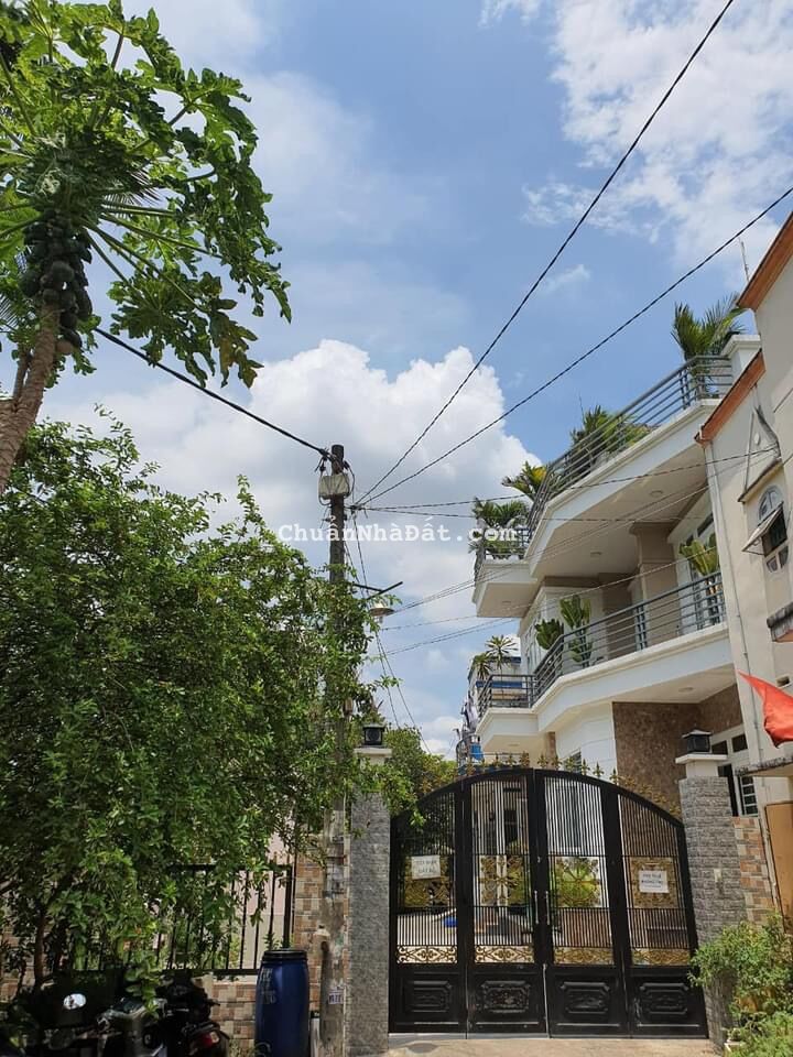 Nhà Linh Trung, Hẻm Xe Hơi, 150m2 Ngang 12m, Gần Đại Học Nông Lâm. 6 Tỷ TL