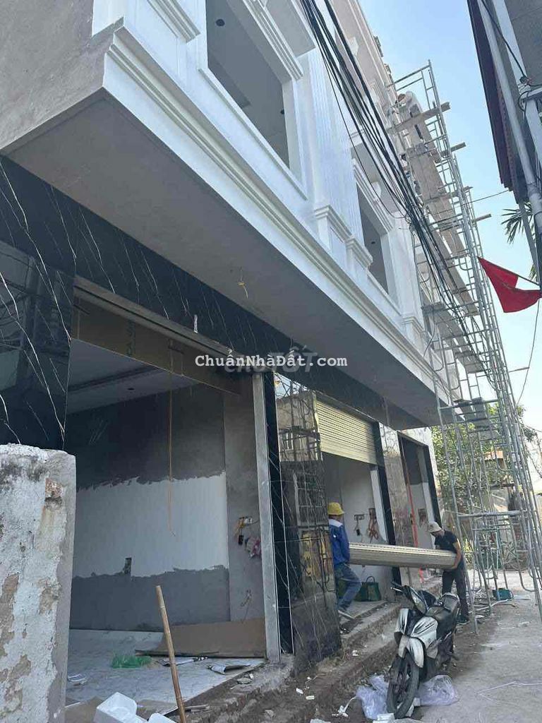 Nhà 3 tầng mới hoàn thiện Phường Hùng Vương HB Nhà 3 tầng mới hoàn thiện Phường Hùng Vương HB