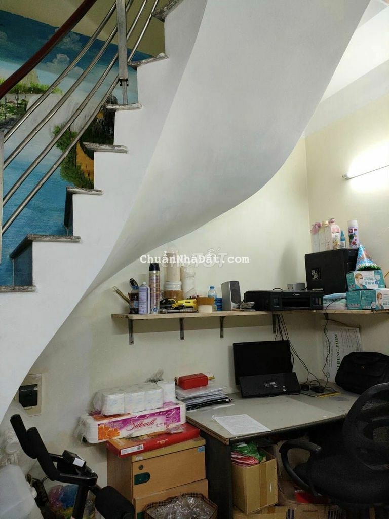 SÔC NHÀ 2 TẦNG CHẮC CHẮN GIÁ CHỈ HƠN 1 TỶ ĐƯỜNG THÔNG 3M TẠI QUỲNH CƯ