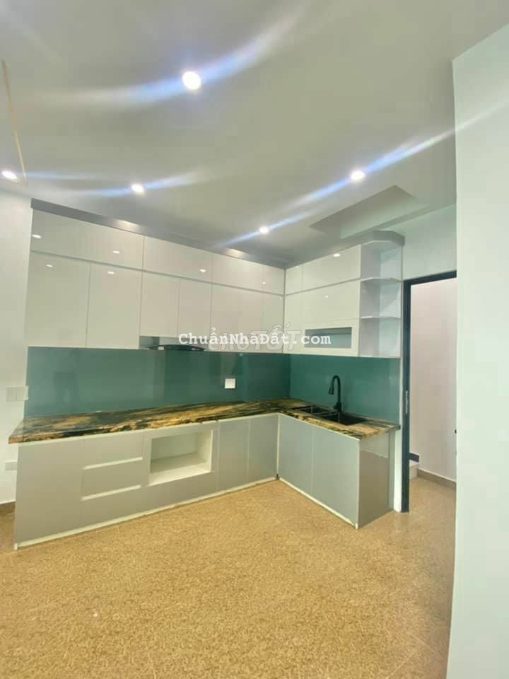 NHÀ MỚI TINH 5 TẦNG CÓ THANG MÁY NGAY CẠNH VIN IMPERIA GIÁ 5,X TỶ