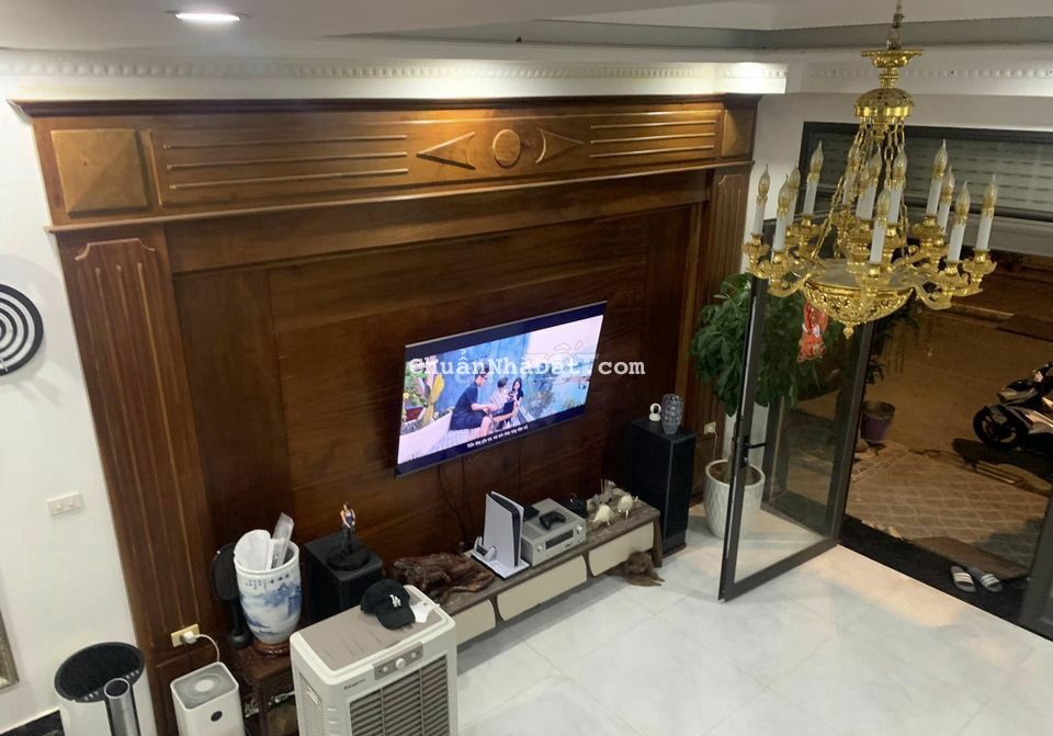 Cần bán nhà 3 tầng 60m2 đường 11m tdc Xi Măng, Sở Dầu, Hồng Bàng.