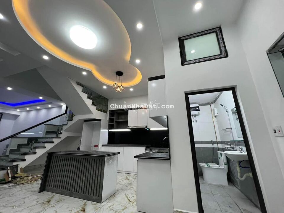 85m2-Trung tâm phường Hùng Vương-cách trường 100m,3tầngx84m2 chỉ 2,2tỉ 85m2-Trung tâm phường Hùng Vương-cách trường 100m,3tầngx84m2 chỉ 2,2tỉ