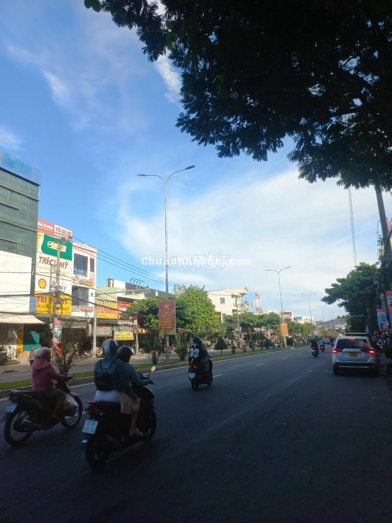 🔴NHÀ 2 TẦNG MT TÔN ĐỨC THẮNG - SÁT ĐƯỜNG ÂU CƠ