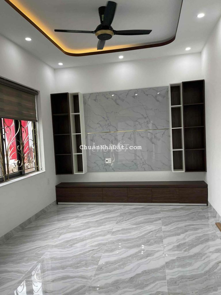 Cần bán nhà 3 tầng kiệt oto Trần Đình Tri Cần bán nhà 3 tầng kiệt oto Trần Đình Tri