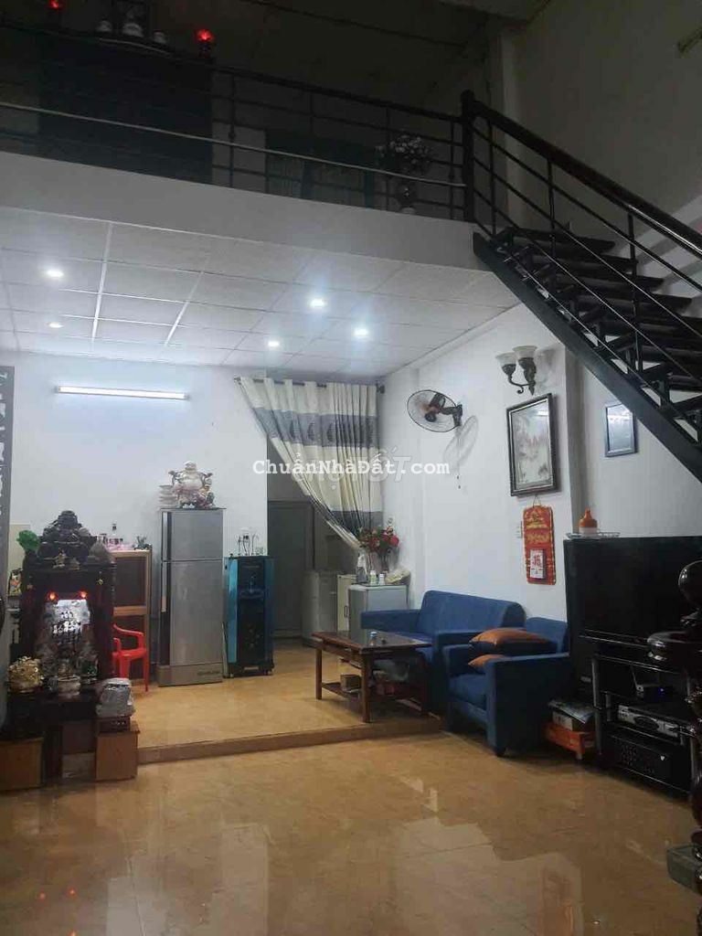 TÔI CẦN BÁN NHÀ GÁC LỮNG NGUYỄN LƯƠNG BẰNG