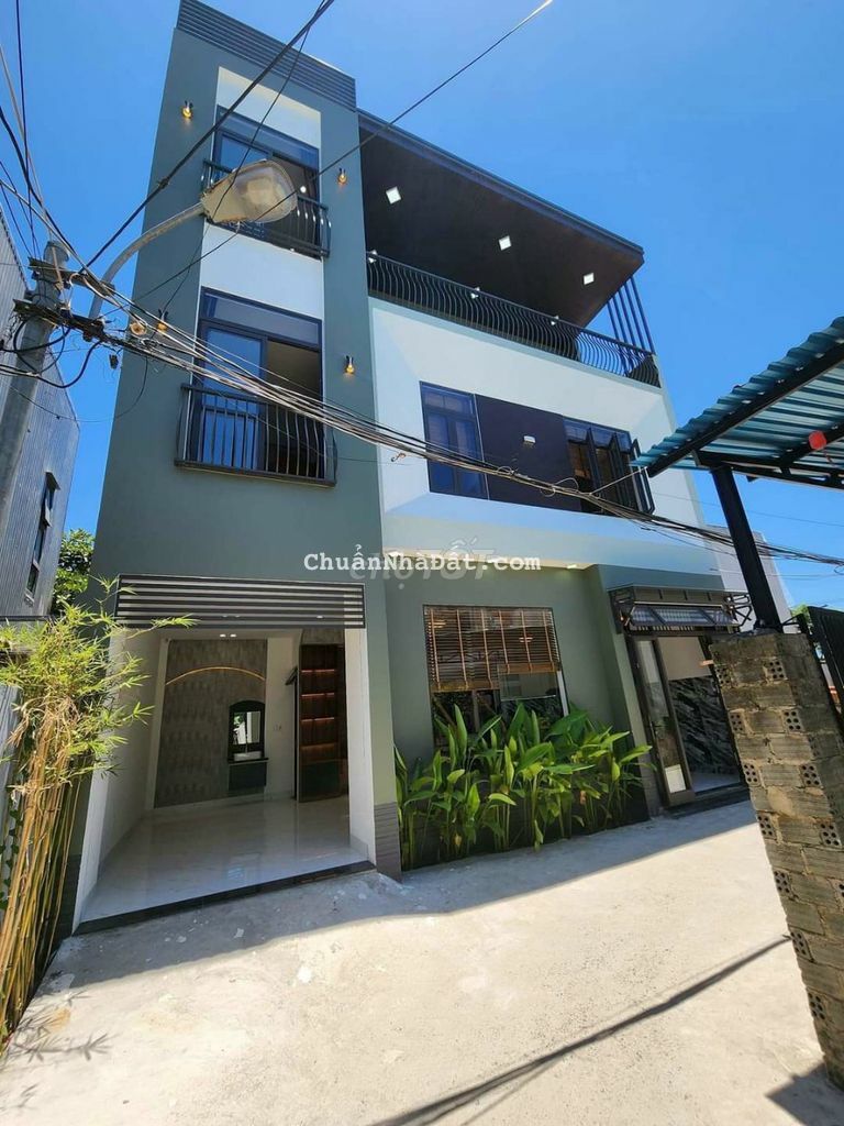 Siêu phẩm nhà 3 tầng 3 mê kiệt Ô tô Trần Đình Tri - Hoà Minh