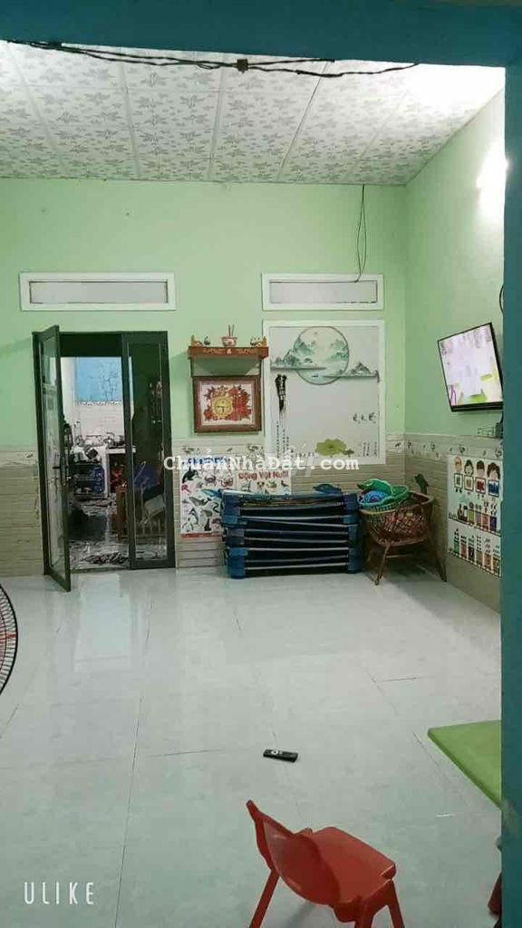 Nhà sau lưng uỷ ban cũ Hoà Hiệp Nam